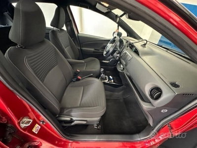 Toyota Yaris 1.0 5 porte Trend (10)