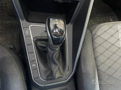 Volkswagen Polo 1.0 tsi R-Line 95cv dsg (17)
