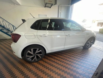 Volkswagen Polo 1.0 tsi R-Line 95cv dsg (7)