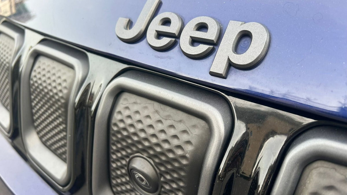 Jeep Compass 1.6 Multijet II 2WD 80° Anniversario (14)