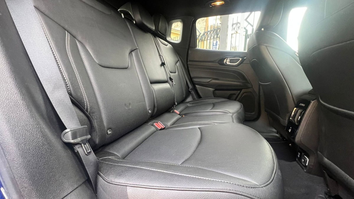 Jeep Compass 1.6 Multijet II 2WD 80° Anniversario (8)