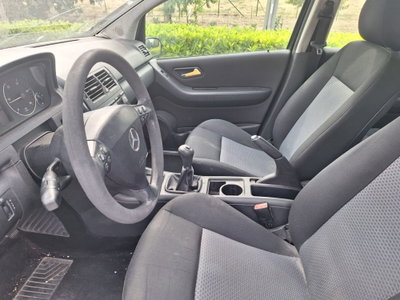 Mercedes-Benz Classe A 160 CDI cat Classic clima (5)