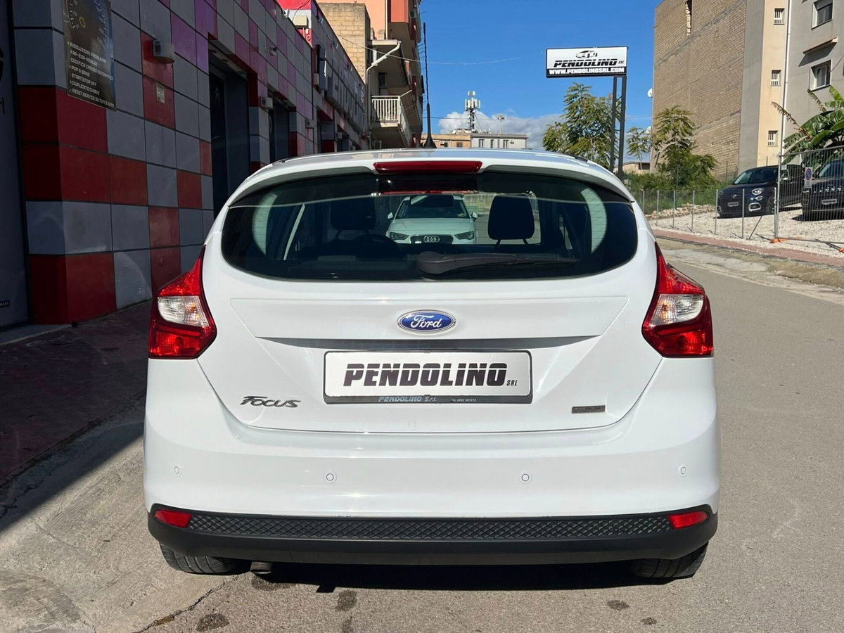 Ford Focus 1.6 TDCi 115 CV Titanium (5)