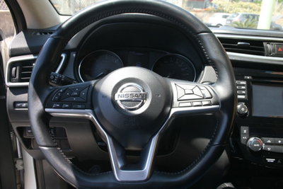 Nissan Qashqai 1.5 dCi N-Connecta (15)