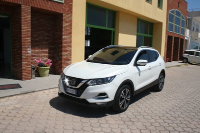 Nissan Qashqai 1.5 dCi N-Connecta (2)