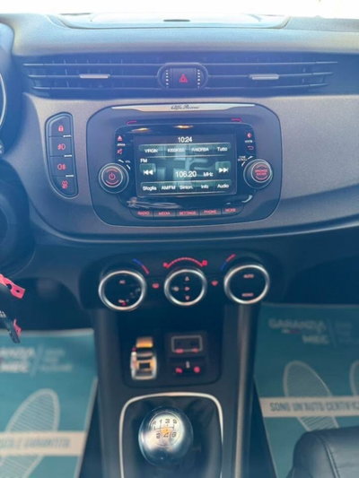 Alfa Romeo Giulietta 1.6 JTDm-2 Exclusive (17)