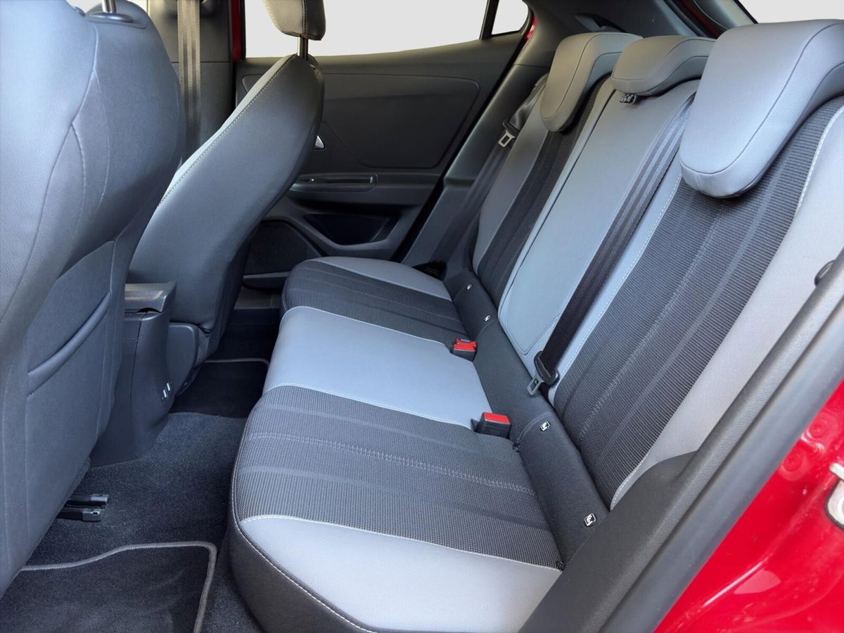 Opel Mokka 1.2 Turbo Edition (14)