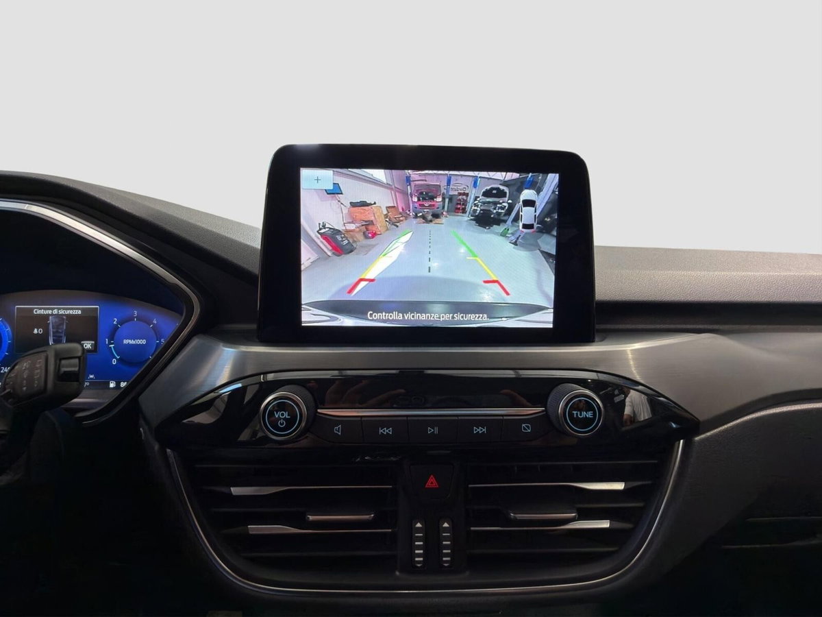 Ford Kuga 1.5 EcoBlue 120 CV 2WD Titanium (14)