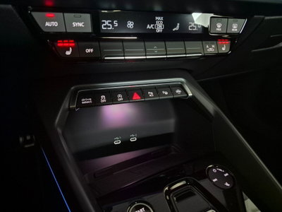 Audi A3 Sportback 35 TFSI S tronic S line edition (19)