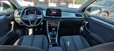 Volkswagen T-Roc 1.0 tsi Edition 110cv (10)