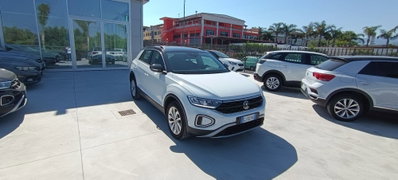 Volkswagen T-Roc 1.0 tsi Edition 110cv (2)