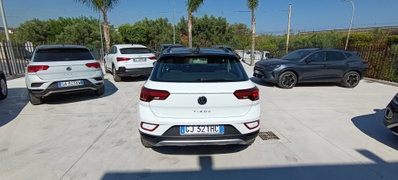 Volkswagen T-Roc 1.0 tsi Edition 110cv (5)