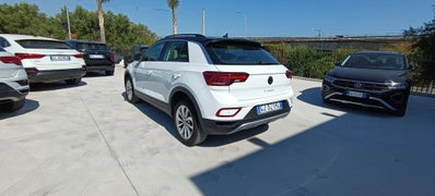 Volkswagen T-Roc 1.0 tsi Edition 110cv (6)