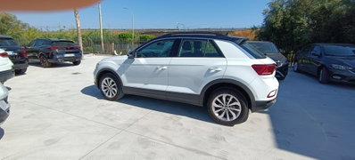 Volkswagen T-Roc 1.0 tsi Edition 110cv (7)