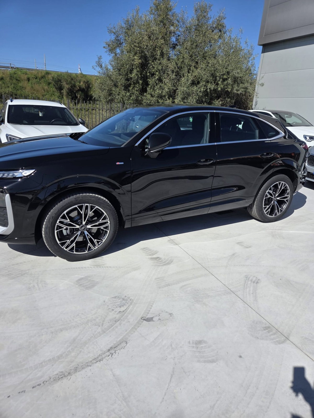 Audi Q3 Sportback 35 TDI quattro S tronic S line edition (3)