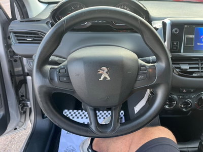 Peugeot 208 HDi 68 CV 5 porte Active (12)