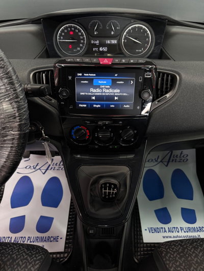 Lancia Ypsilon 1.0 FireFly 5 porte S&S Hybrid Ecochic Gold (12)