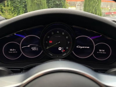 Porsche Cayenne Coupé 3.0 V6 (10)