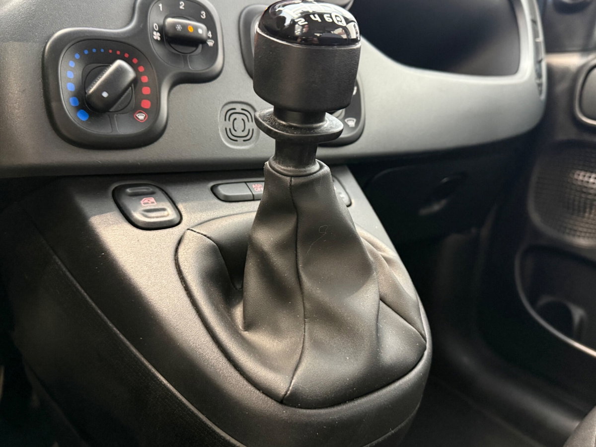 Fiat Panda 0.9 TwinAir Turbo Natural Power City Cross (7)