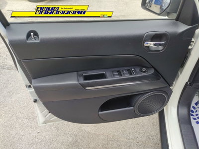 Jeep Patriot 2.0 Turbodiesel Limited (17)