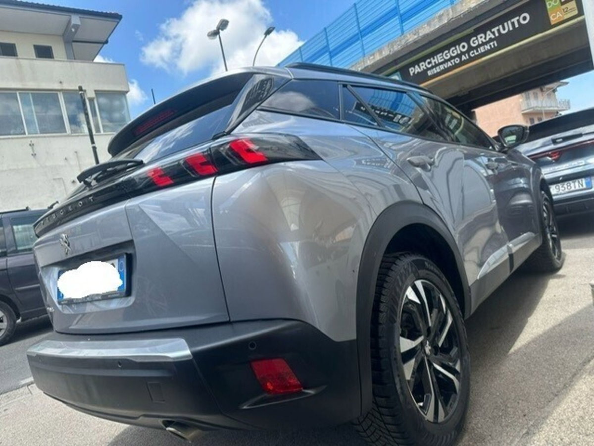 Peugeot 2008 BlueHDi 130 S&S EAT8 Allure Pack (2)