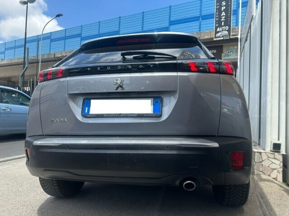 Peugeot 2008 BlueHDi 130 S&S EAT8 Allure Pack (8)