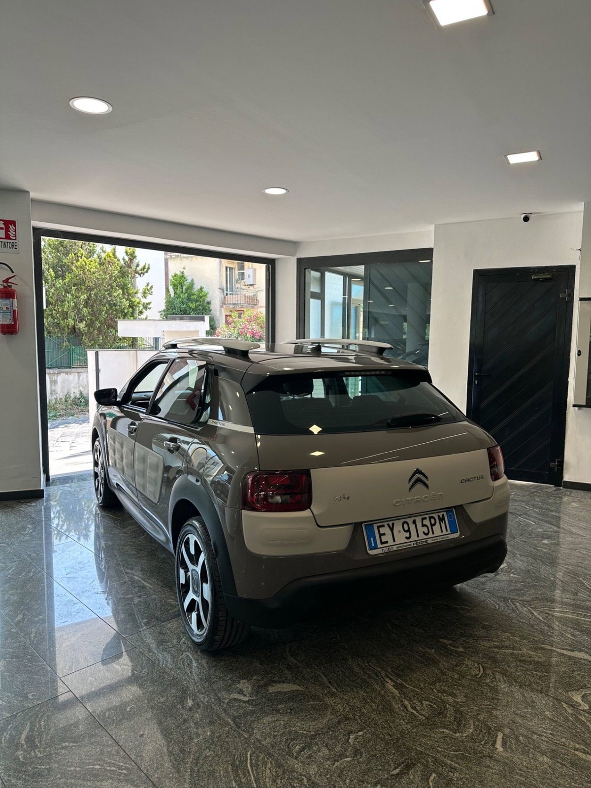 Citroen C4 Cactus PureTech 82 S&S ETG Feel (6)