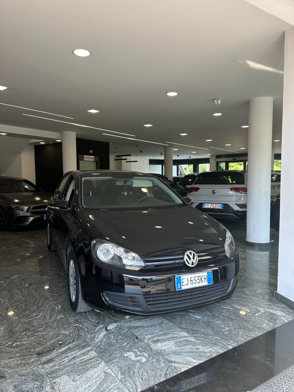 Volkswagen Golf 1.4 5p. United (3)