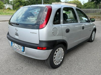 Opel Corsa 1.0i 12V cat 5 porte Comfort (4)