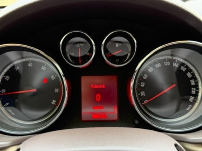 Opel Insignia Station Wagon Turbo 180CV Sports Elective (9)
