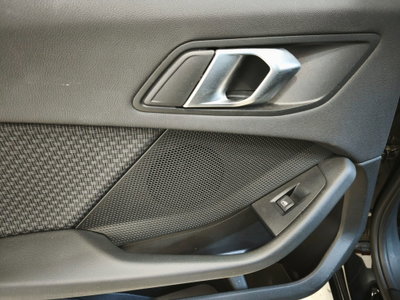 BMW Serie 1 116d 2.0 116CV cat 5 porte Attiva DPF (12)