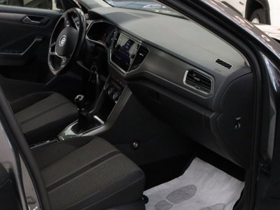 Volkswagen T-Roc 1.6 TDI SCR Style BlueMotion Technology (12)