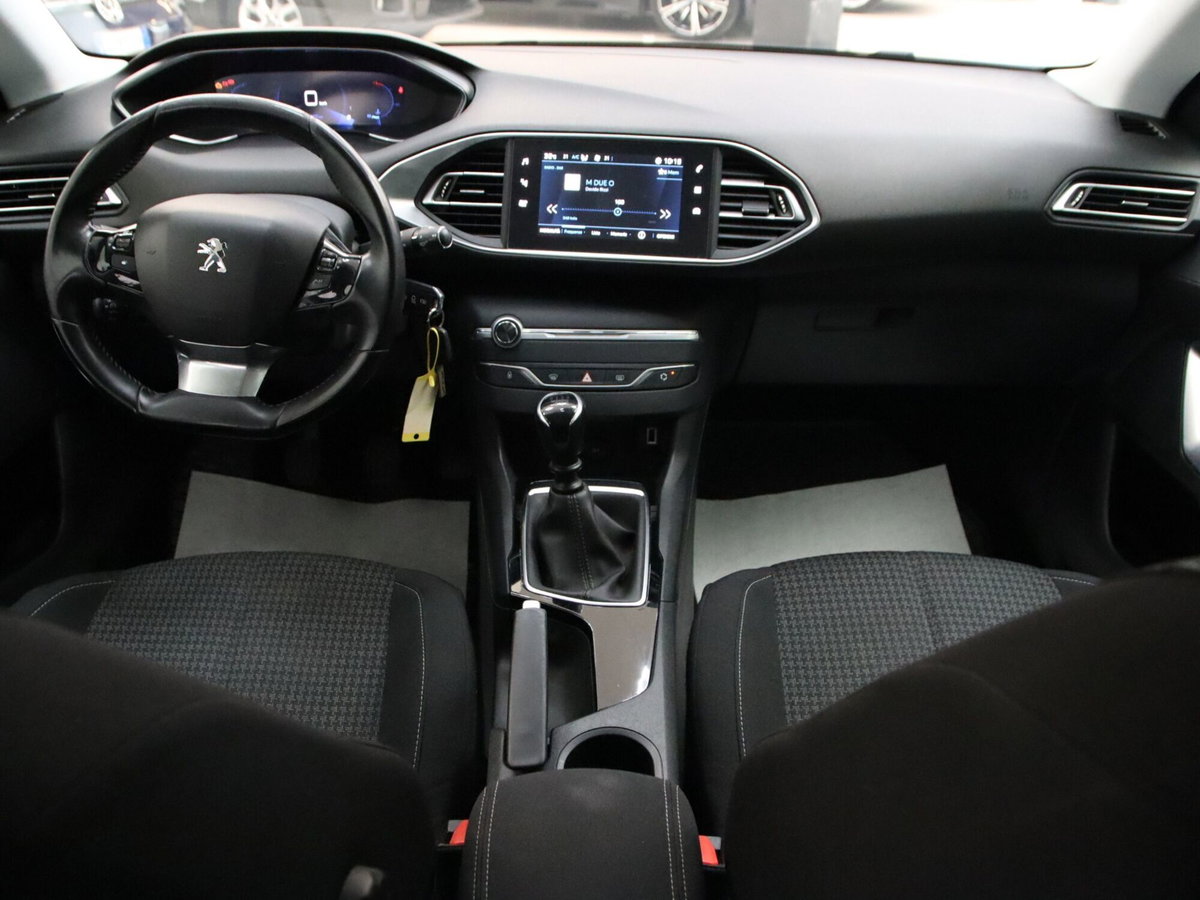 Peugeot 308 BlueHDi 130 S&S Active (10)