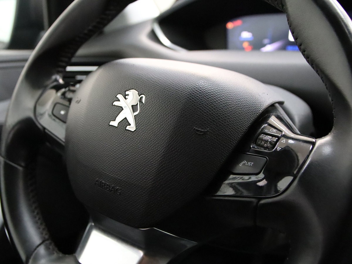 Peugeot 308 BlueHDi 130 S&S Active (12)