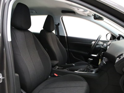 Peugeot 308 BlueHDi 130 S&S Active (13)