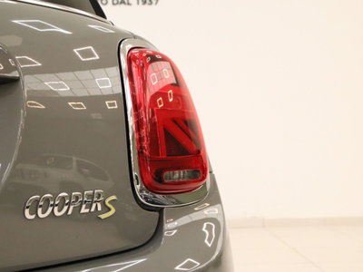 MINI Mini Cooper SE S (13)
