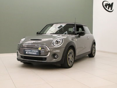 MINI Mini Cooper SE S (3)