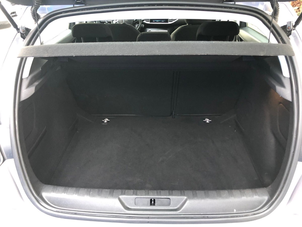 Peugeot 308 BlueHDi 130 S&S Active Business (20)