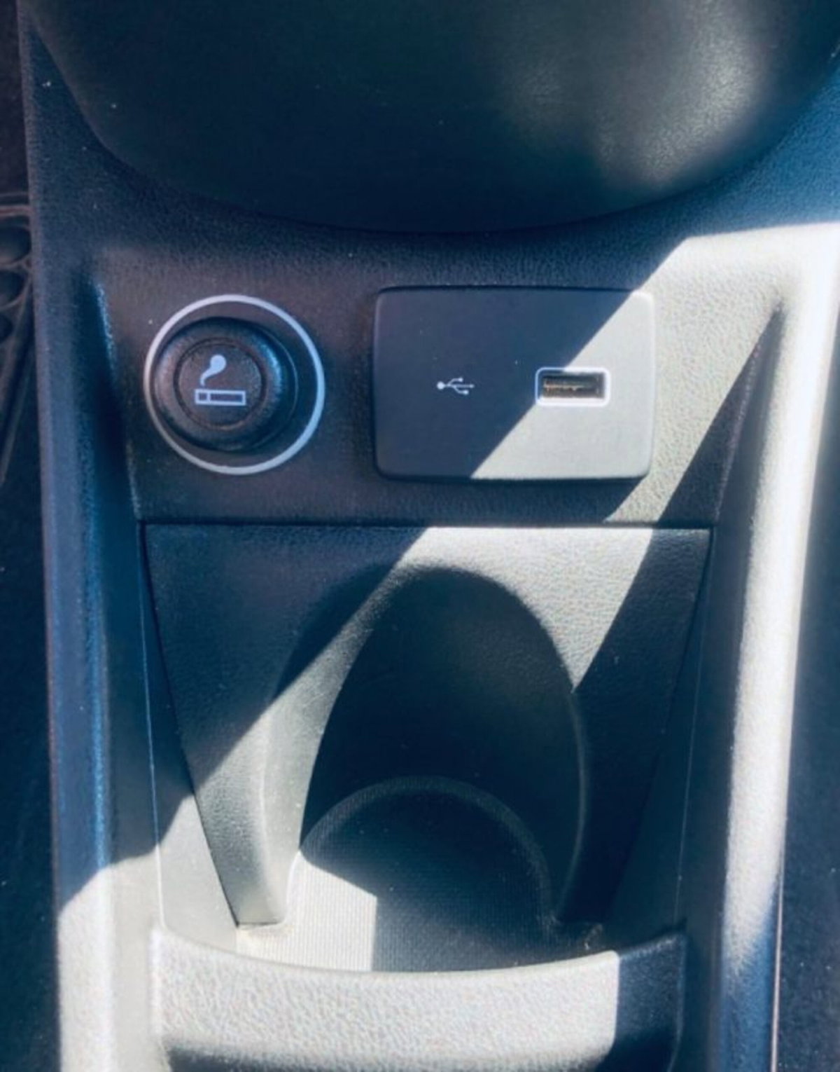 Lancia Ypsilon 1.0 FireFly 5 porte S&S Hybrid Ecochic Gold (6)