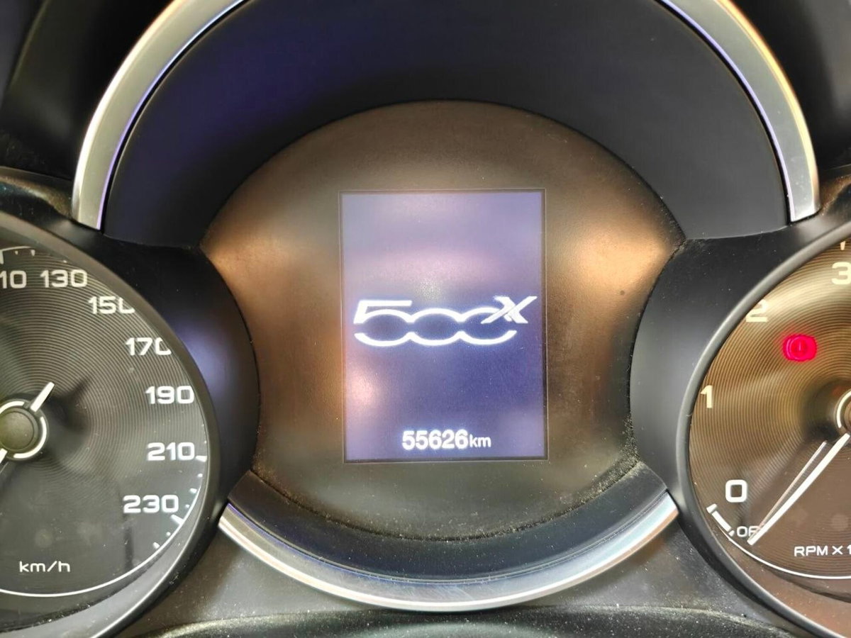 Fiat 500X 1.3 MultiJet 95 CV Club (9)