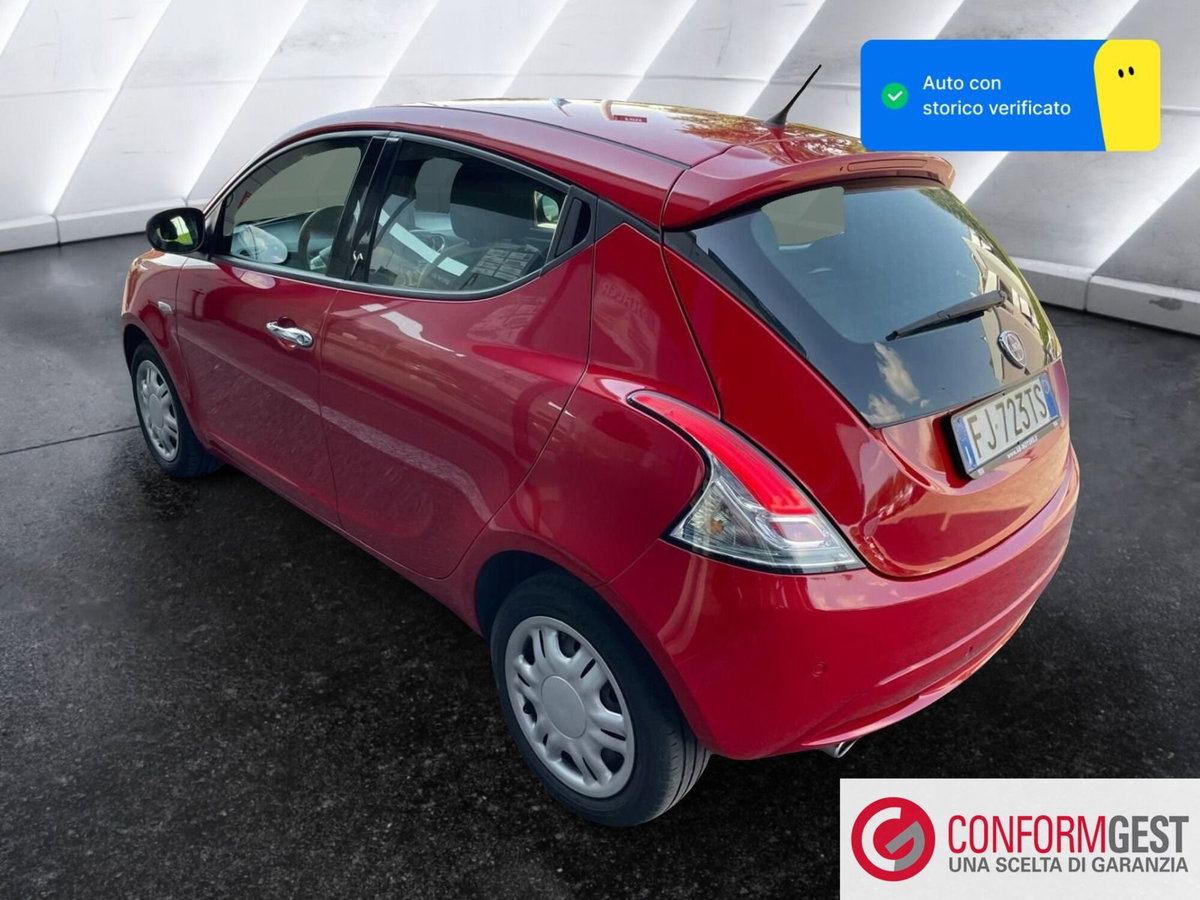 Lancia Ypsilon 1.3 MJT 16V 95 CV 5 porte S&S Gold (6)
