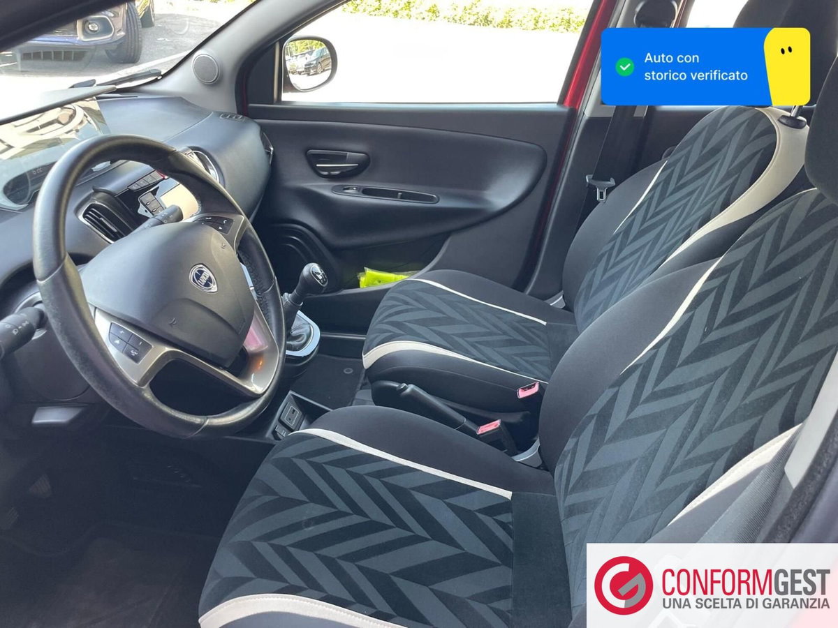 Lancia Ypsilon 1.3 MJT 16V 95 CV 5 porte S&S Gold (7)