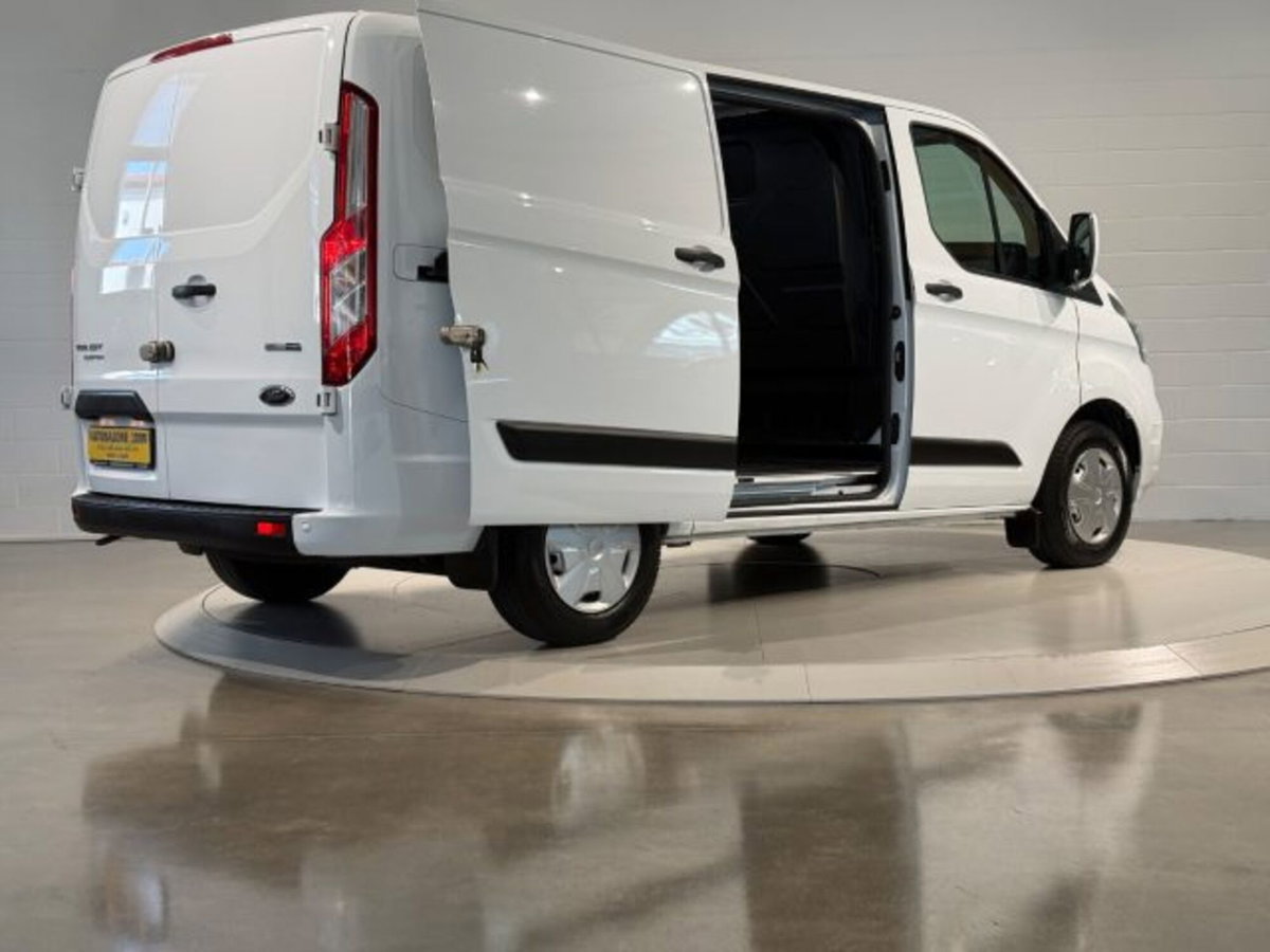 Ford Transit Custom Furgone 280 2.0 EcoBlue 130 PC Furgone Trend (7)