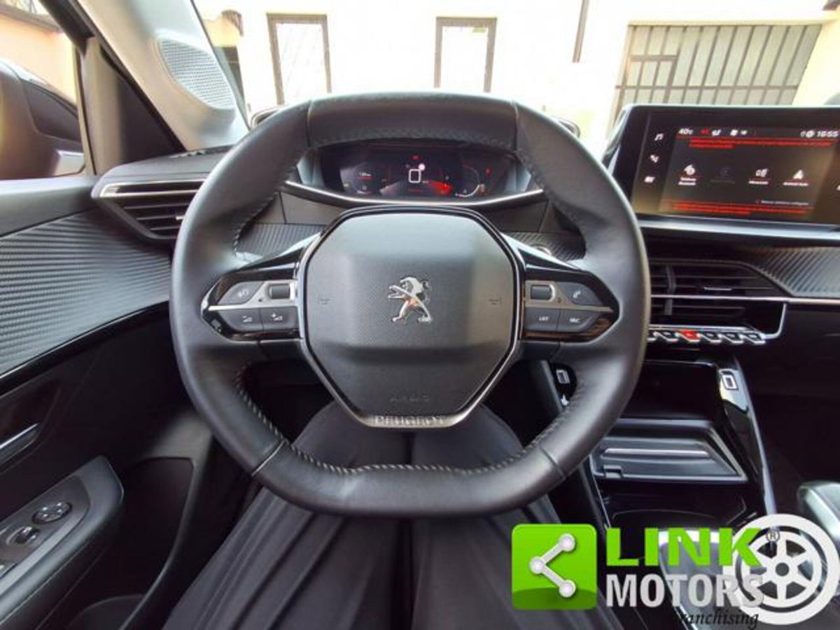 Peugeot 208 1.2 puretech Active s&s 75cv (6)