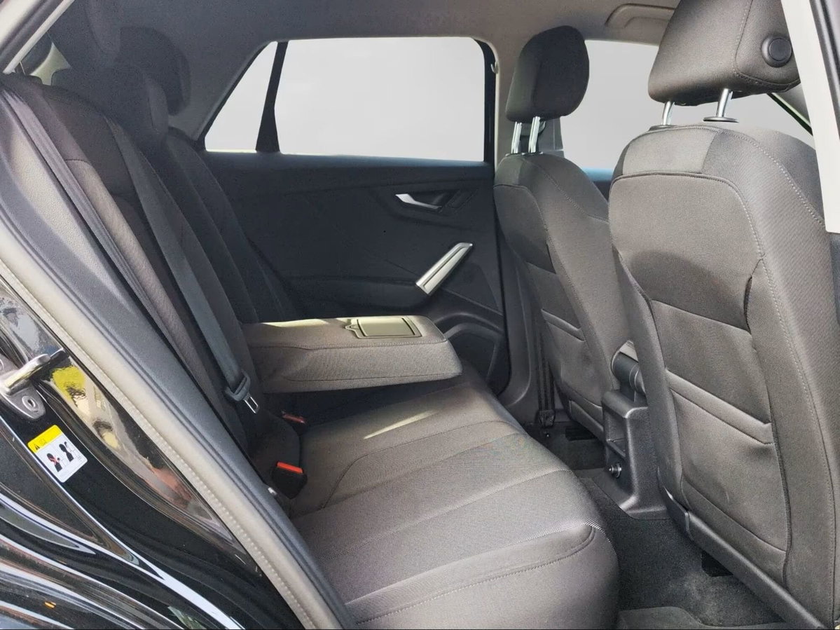 Audi Q2 35 1.5 tfsi S line edition (6)