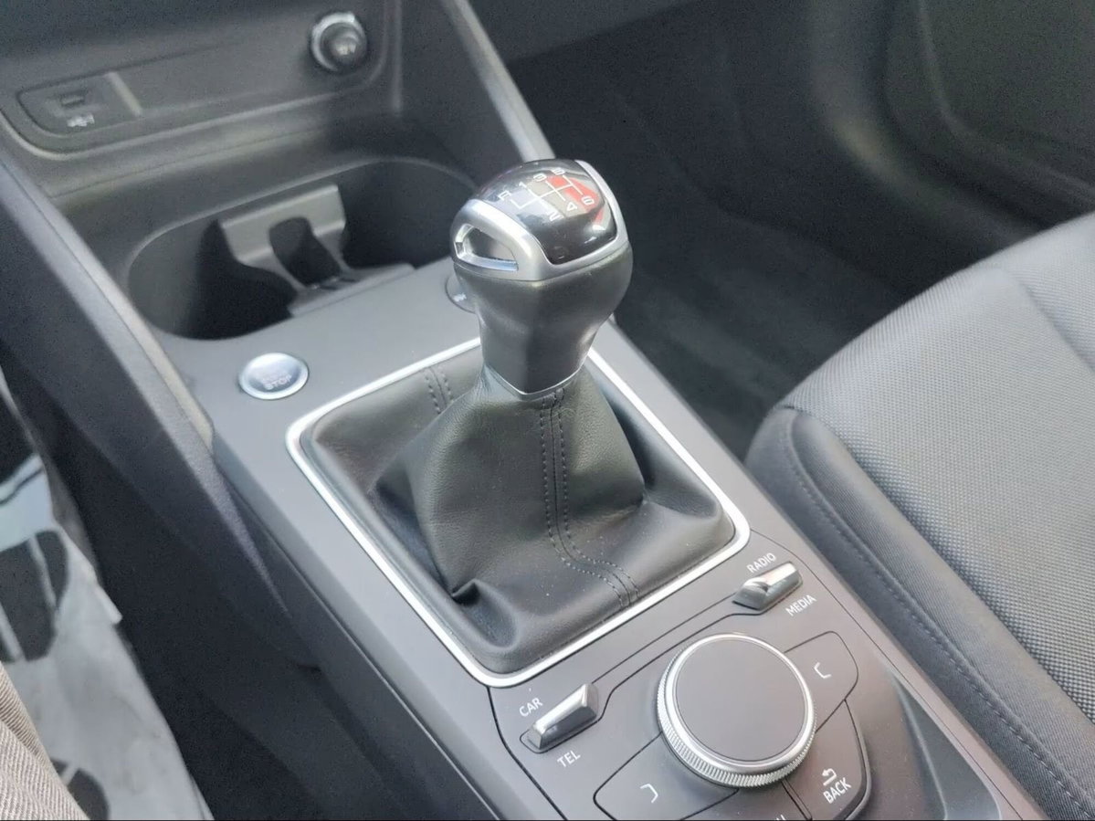 Audi Q2 35 1.5 tfsi S line edition (8)