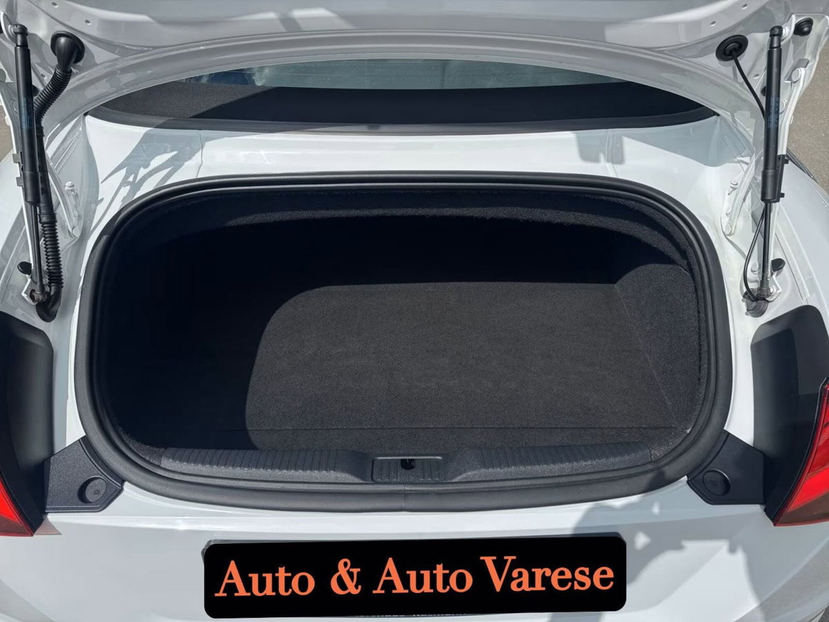 Audi TT Cabrio 1.8 TFSI S tronic S line (14)