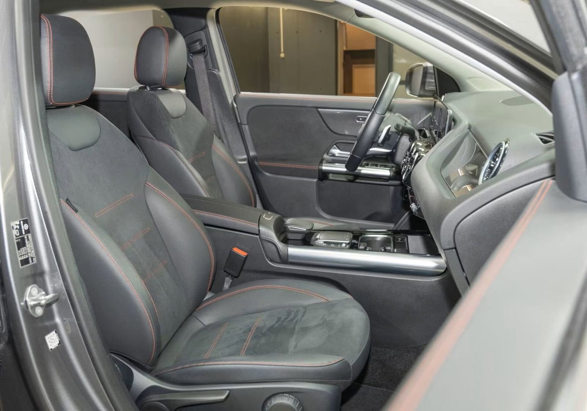 Mercedes-Benz GLA SUV 200 Automatic Premium (11)