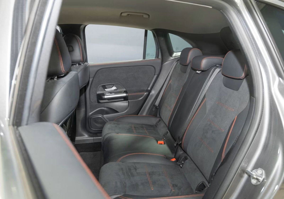 Mercedes-Benz GLA SUV 200 Automatic Premium (12)
