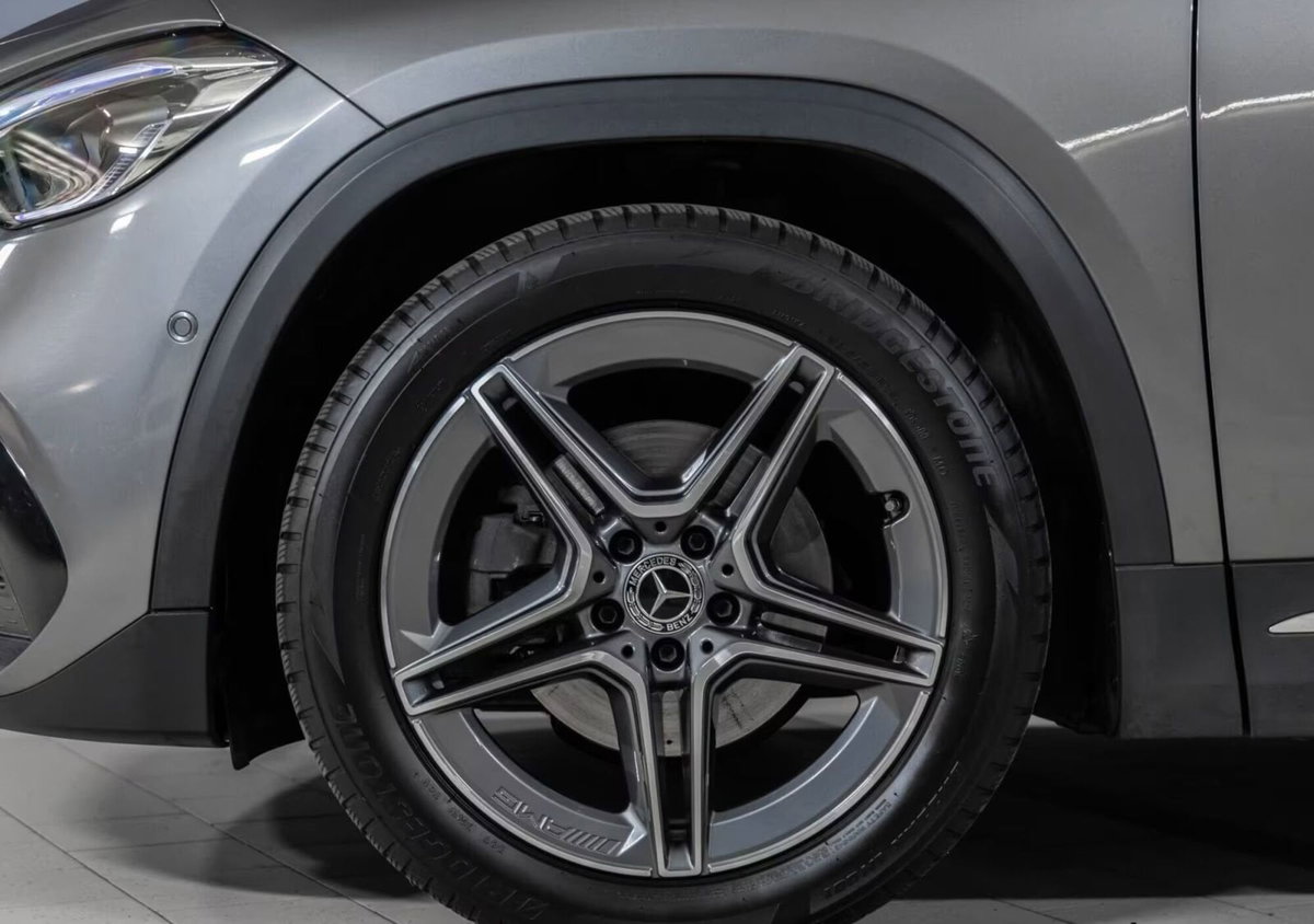 Mercedes-Benz GLA SUV 200 Automatic Premium (6)
